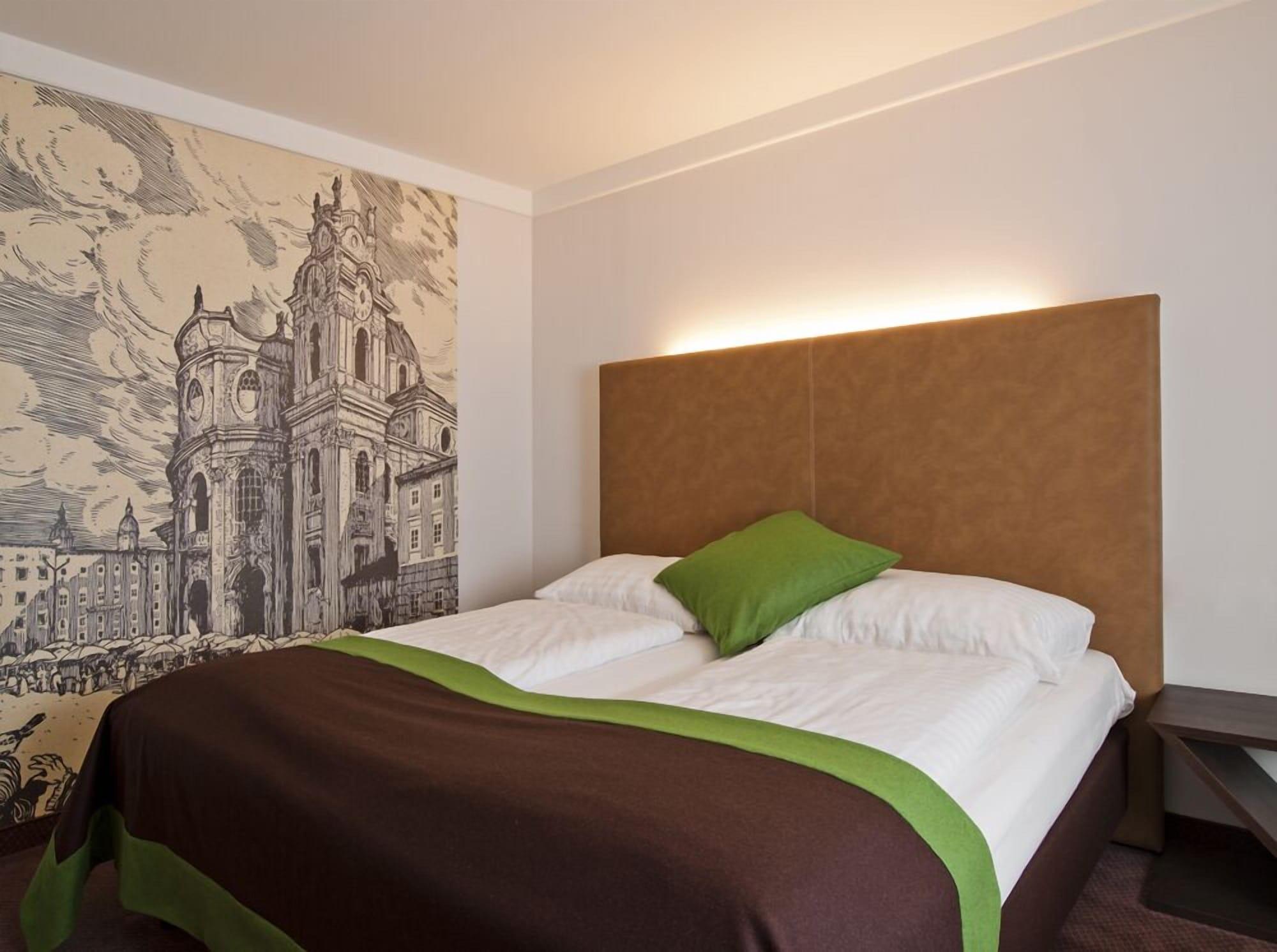 Hotel Der Salzburger Hof Exteriör bild